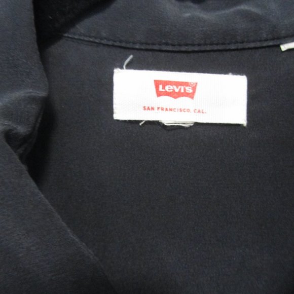 Levi's Women's Silk Shirt Alexandra Western Shirt in Charcoal Grey - Picture 4 of 9
